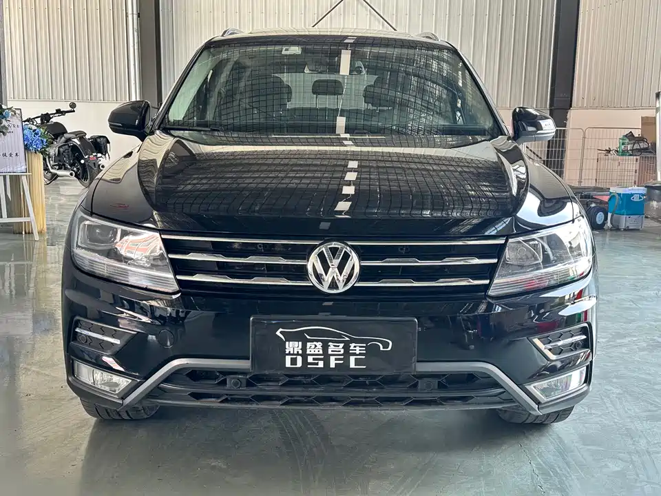 Volkswagen Tiguan L