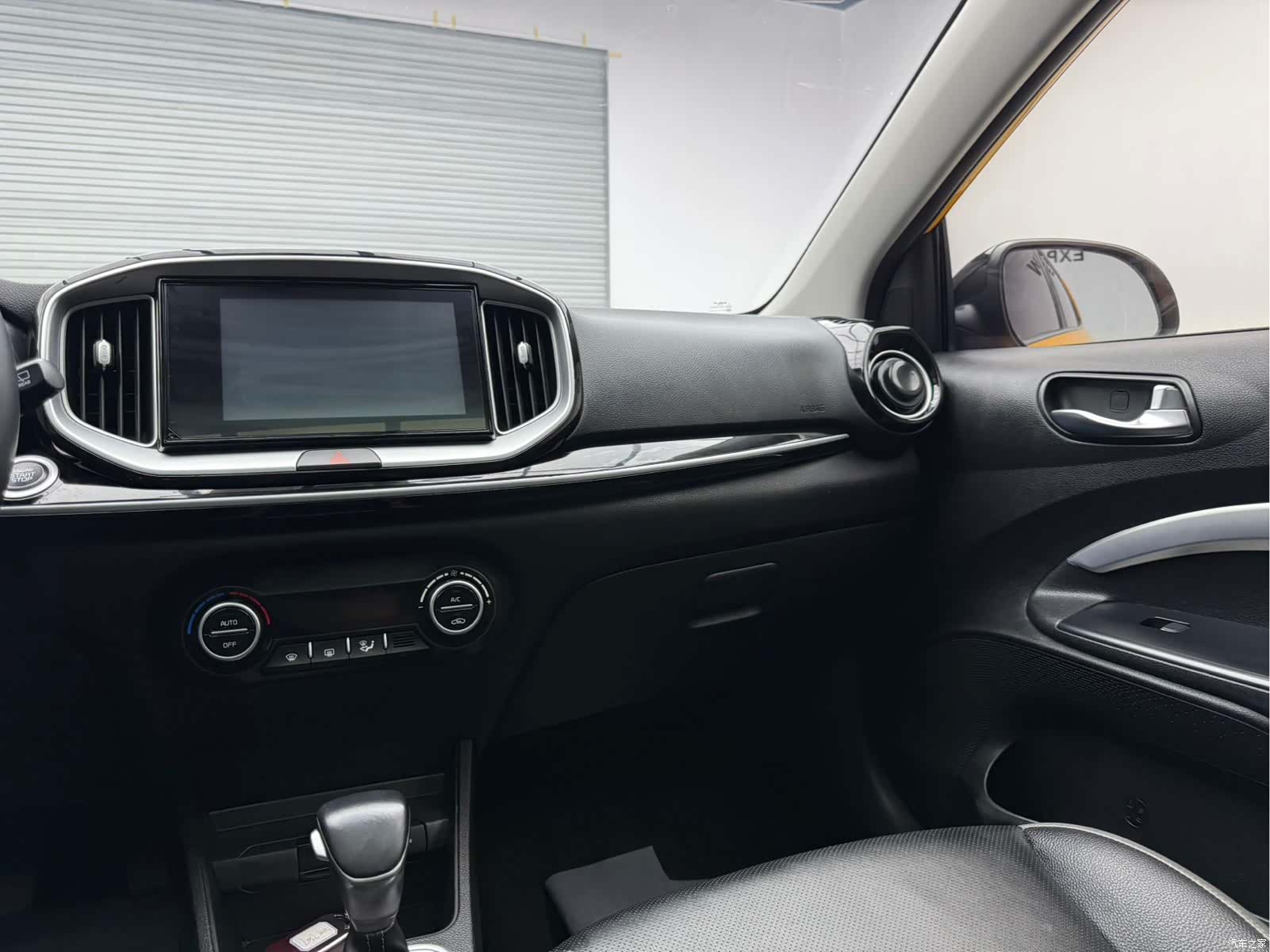Kia KX1, 2022 17