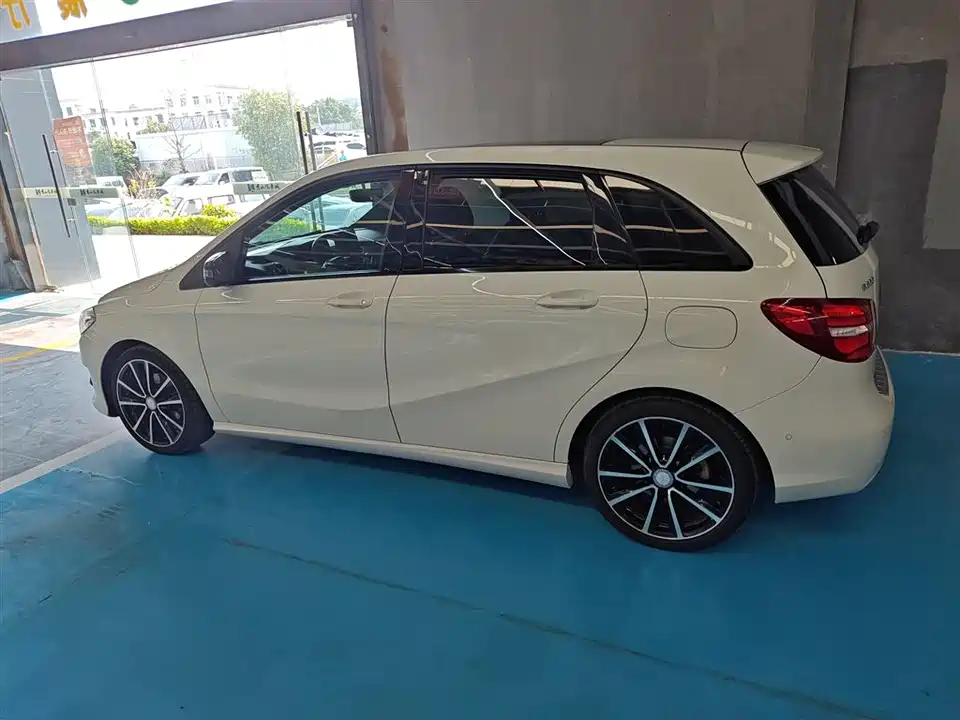 Mercedes-Benz Class B