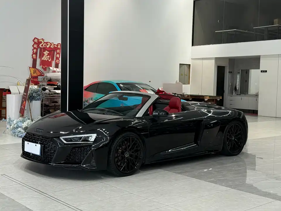 Audi R8