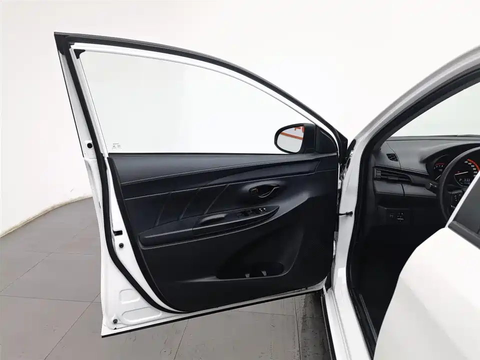 Toyota YARiS L Zhixuan