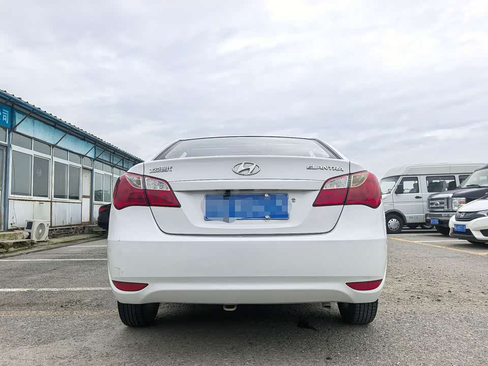 Hyundai Yuedong