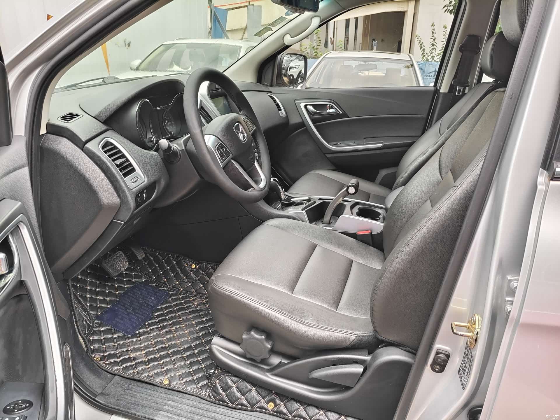 JMC S350, 2015 4