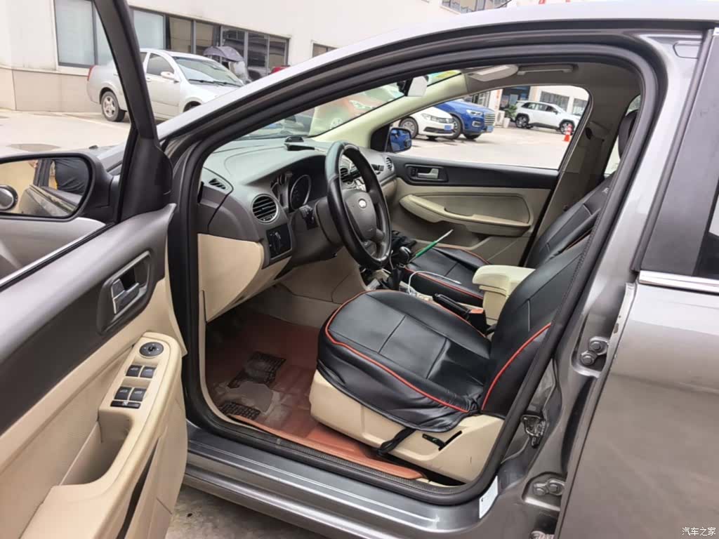 Ford Focus, 2014 16