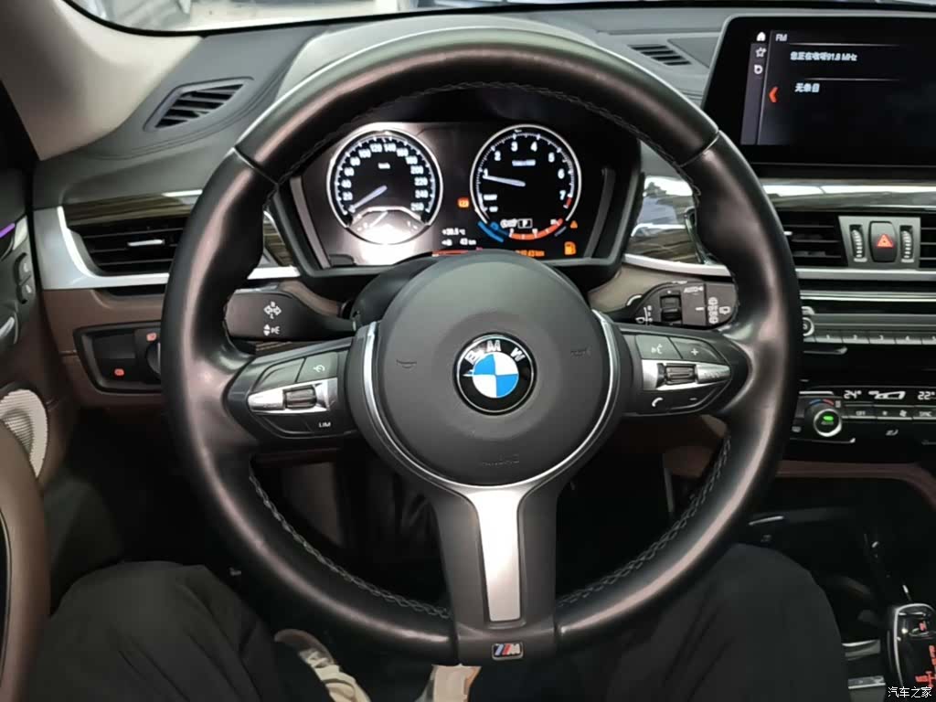 BMW X1, 2022 11