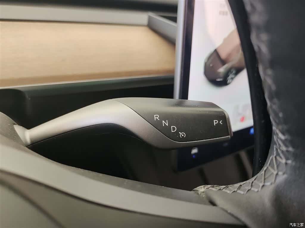 Tesla Model Y, 2021 6