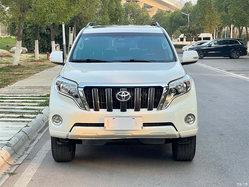 Toyota Prado, 2016 3