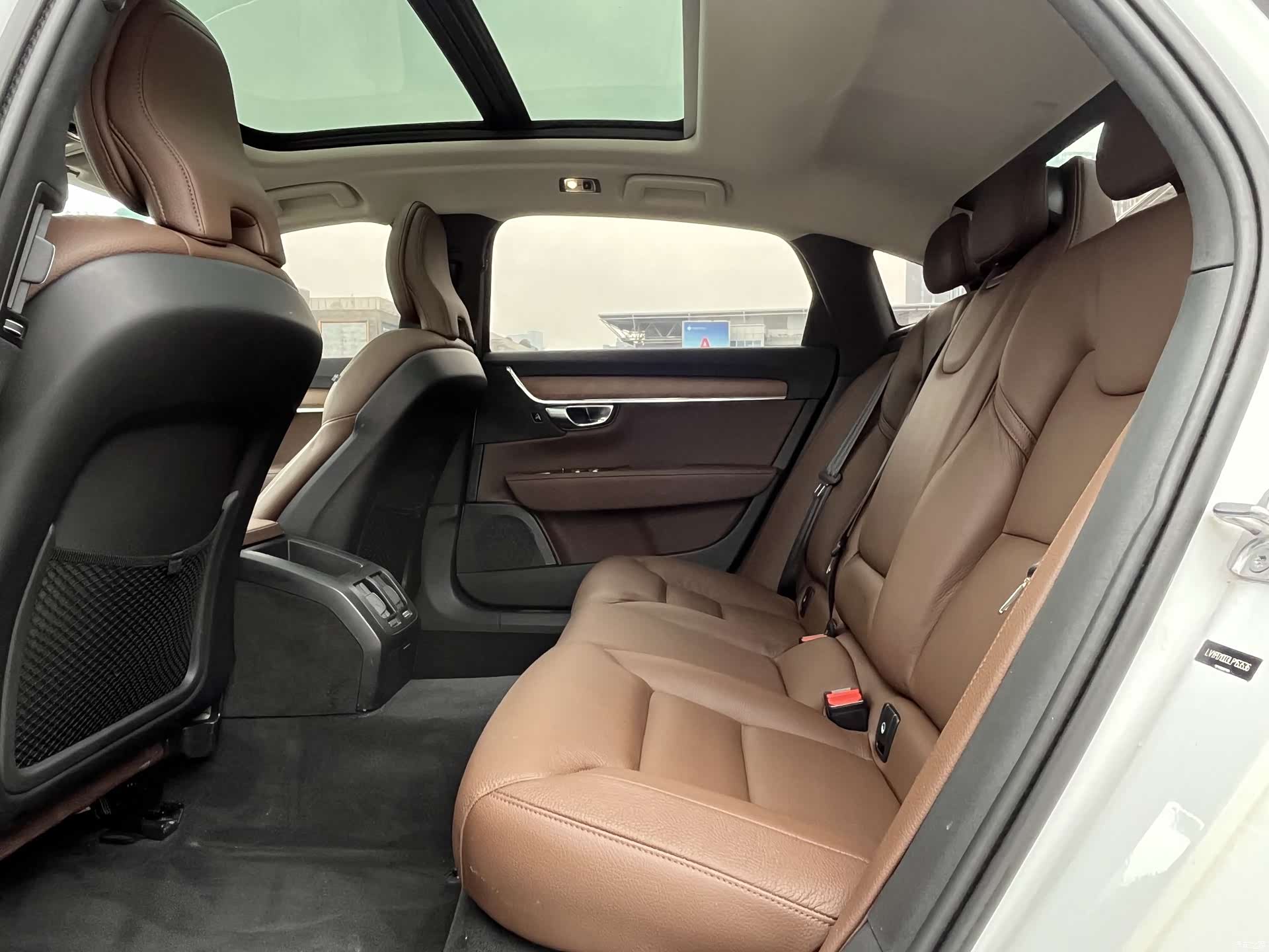 Volvo S90, 2019 10