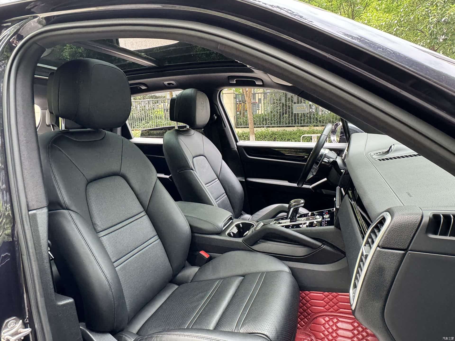 Porsche Cayenne, 2019 15