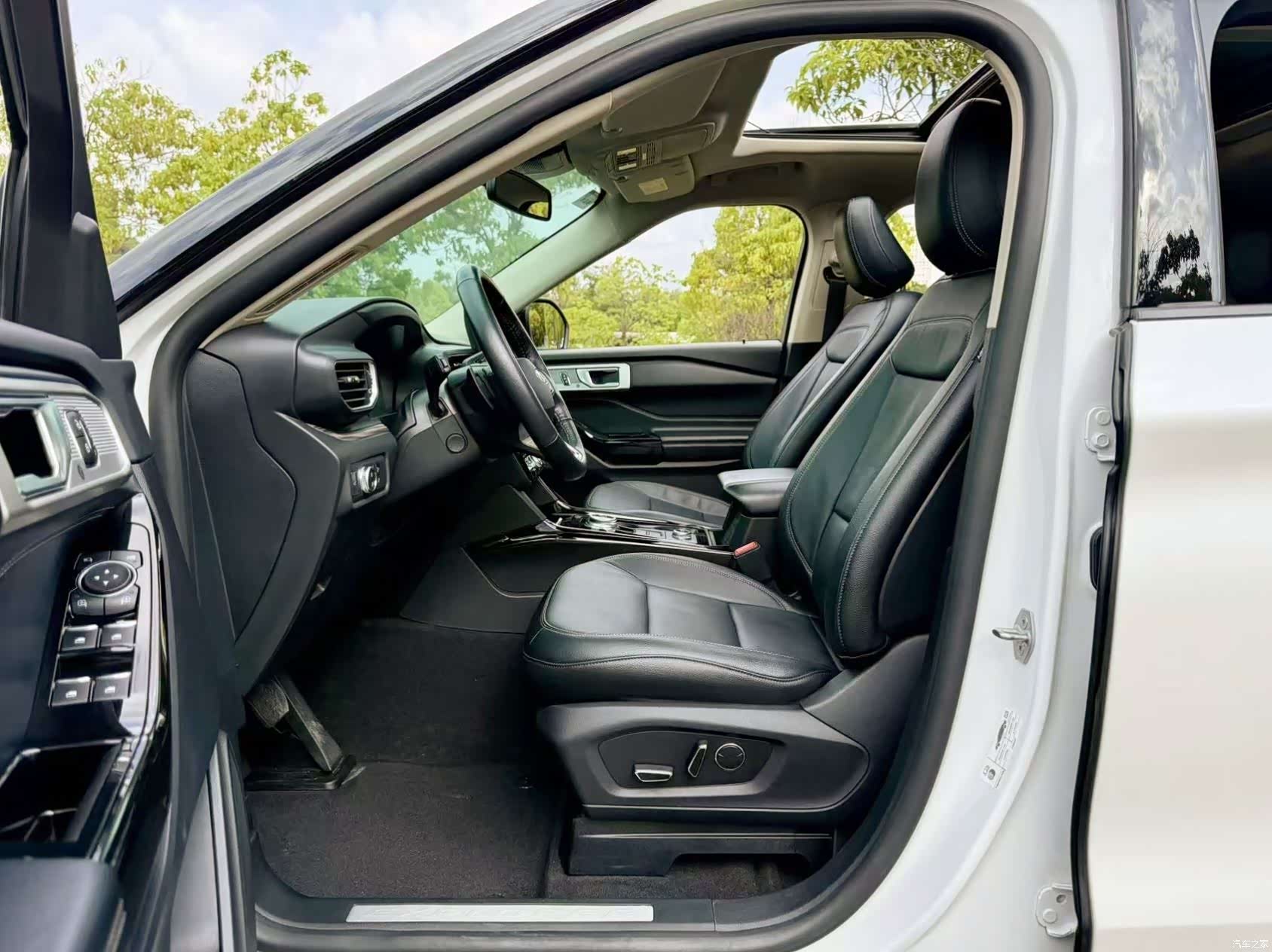 Ford Explorer, 2021 все фото