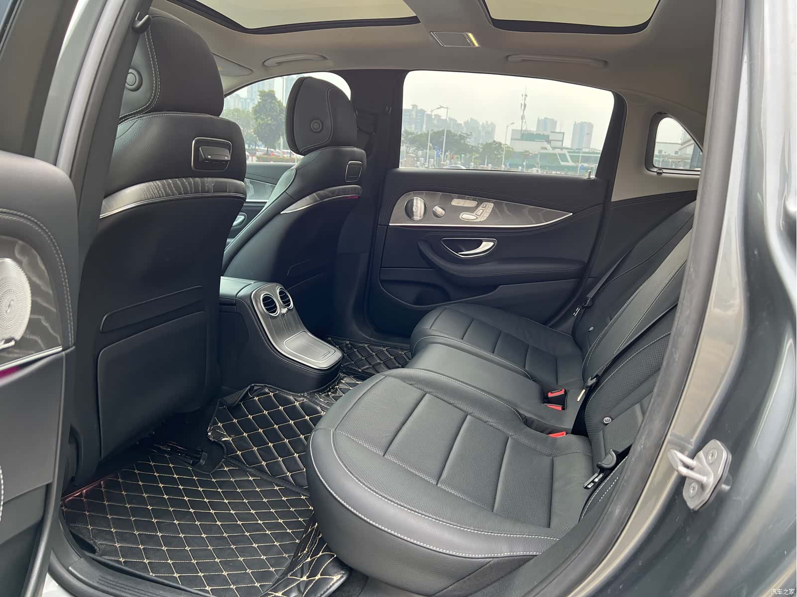 Mercedes-Benz E-Class, 2021 9