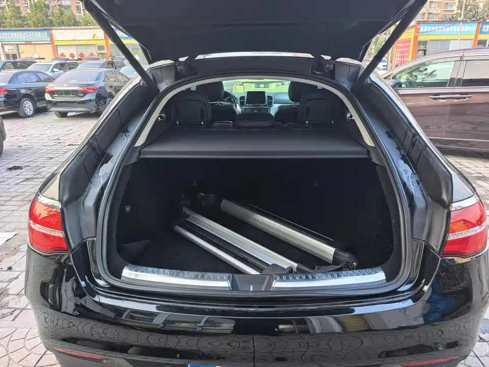 Mercedes-Benz GLE coupe