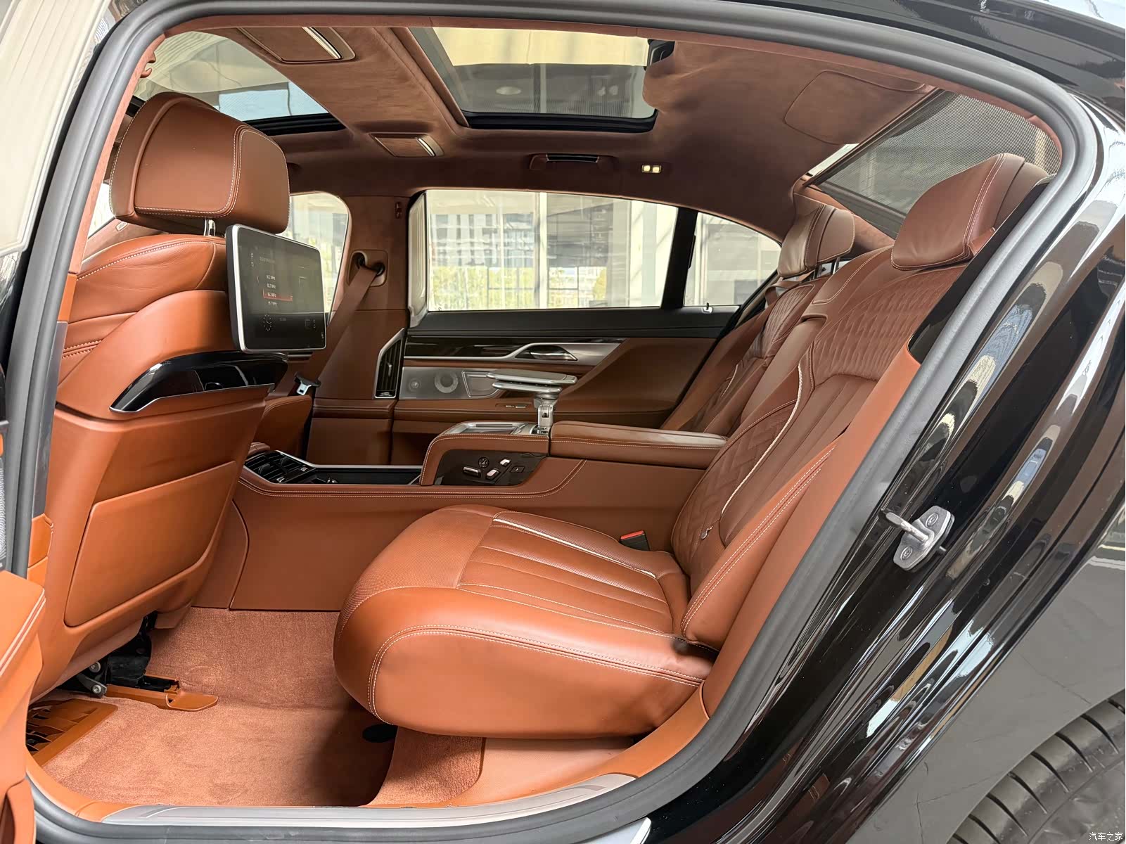 BMW 7 Series, 2017 11