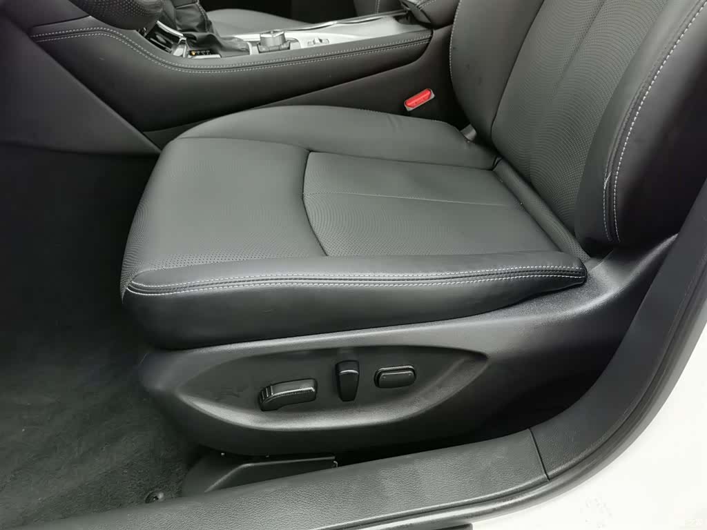 Infiniti Q50L, 2021 20