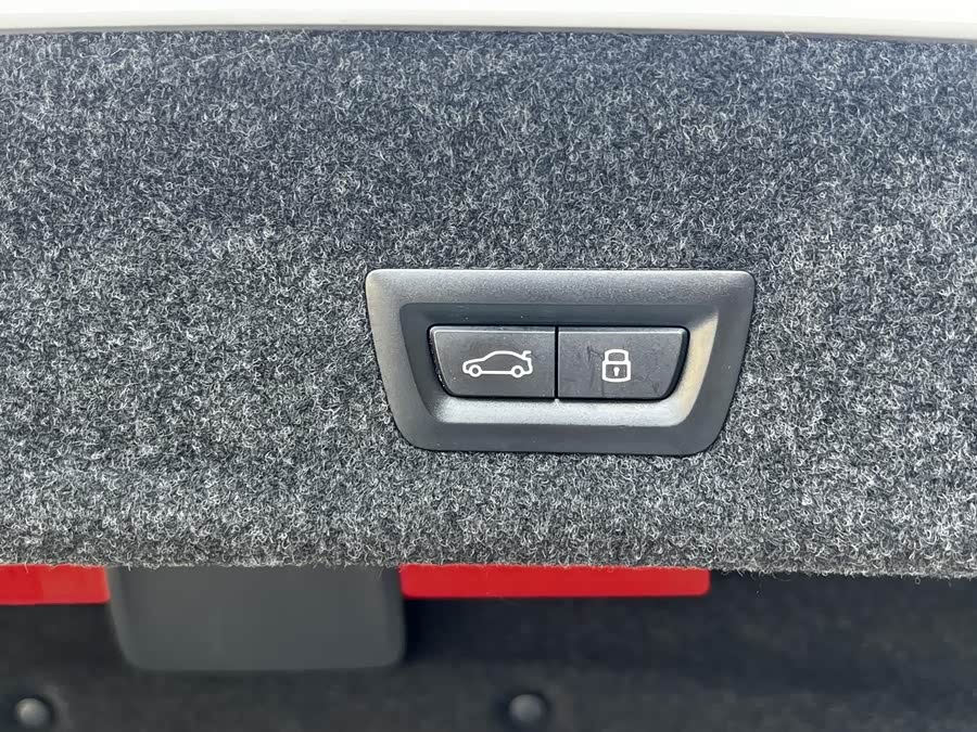 BMW 3 Series 2023, фото 15