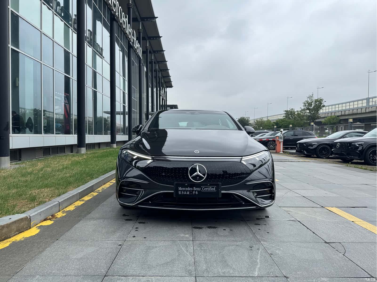 Mercedes-Benz EQS, 2024 2