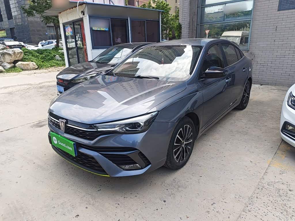 Roewe i5