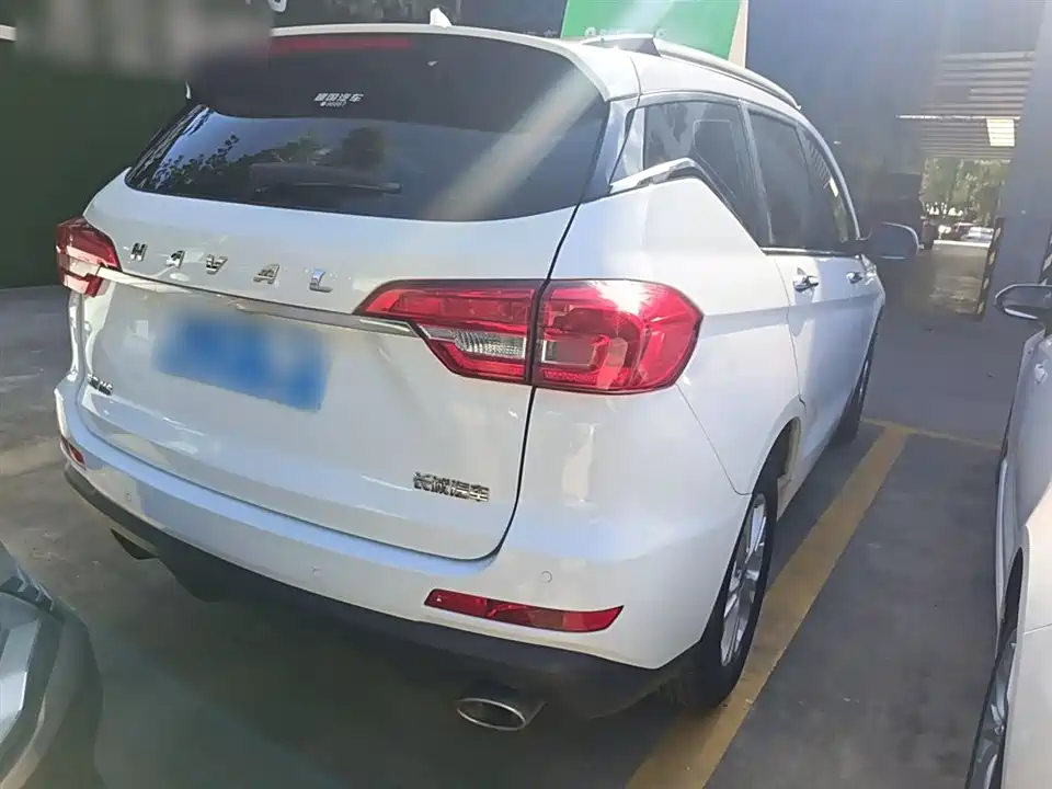 Haval M6