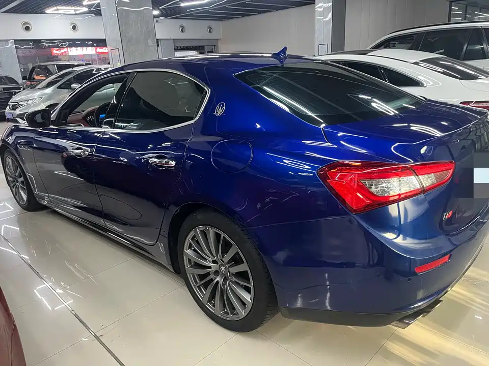 Maserati Ghibli