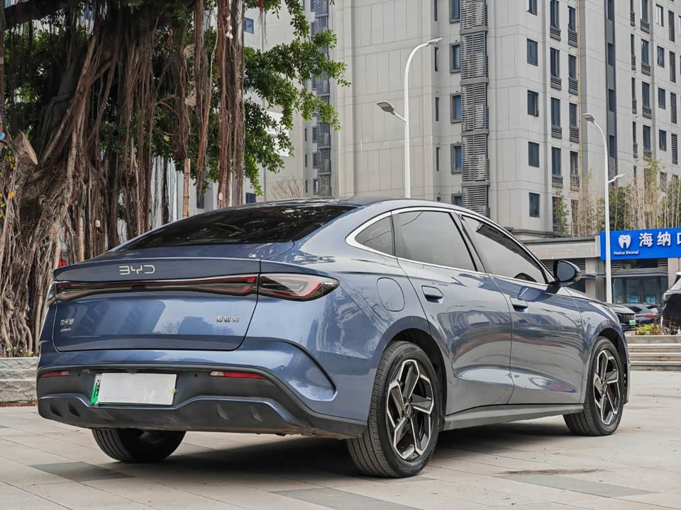 BYD Seal 06