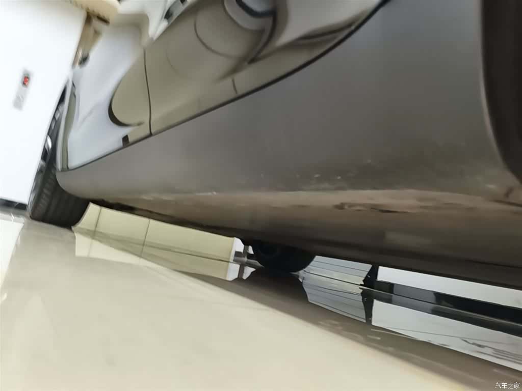 Tesla Model Y, 2022 22