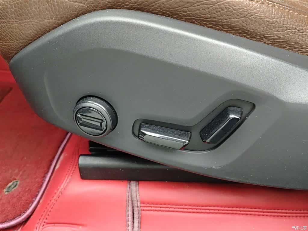 Volvo XC60, 2019 4