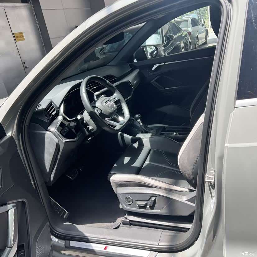 Audi Q3, 2024 все фото
