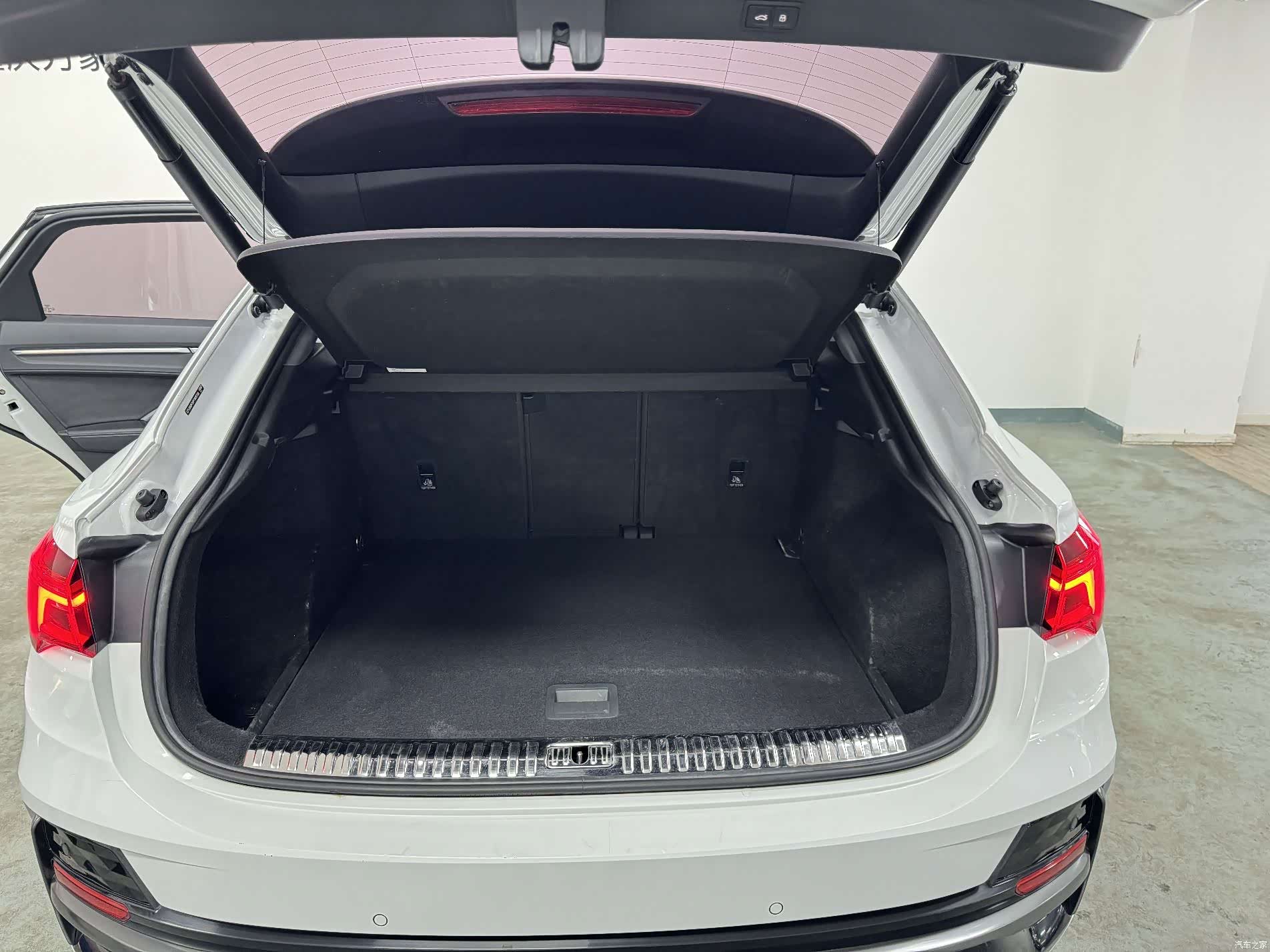 Audi Q3, 2024 18