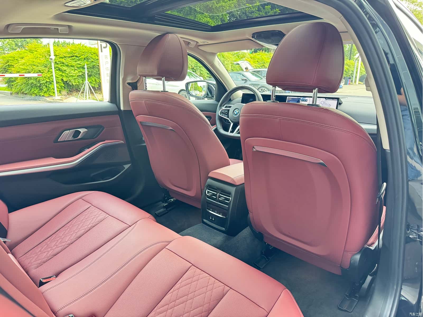 BMW i3, 2025 9