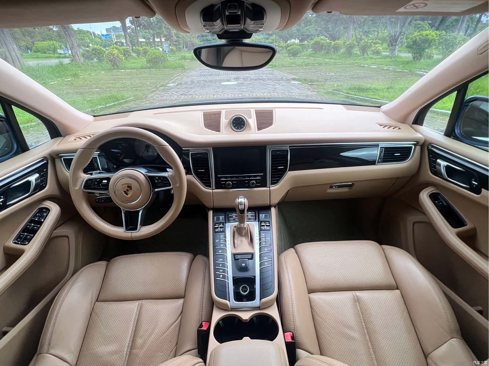 Porsche Macan, 2016 12