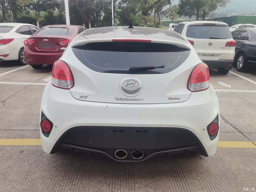 Hyundai Veloster, 2014 все фото