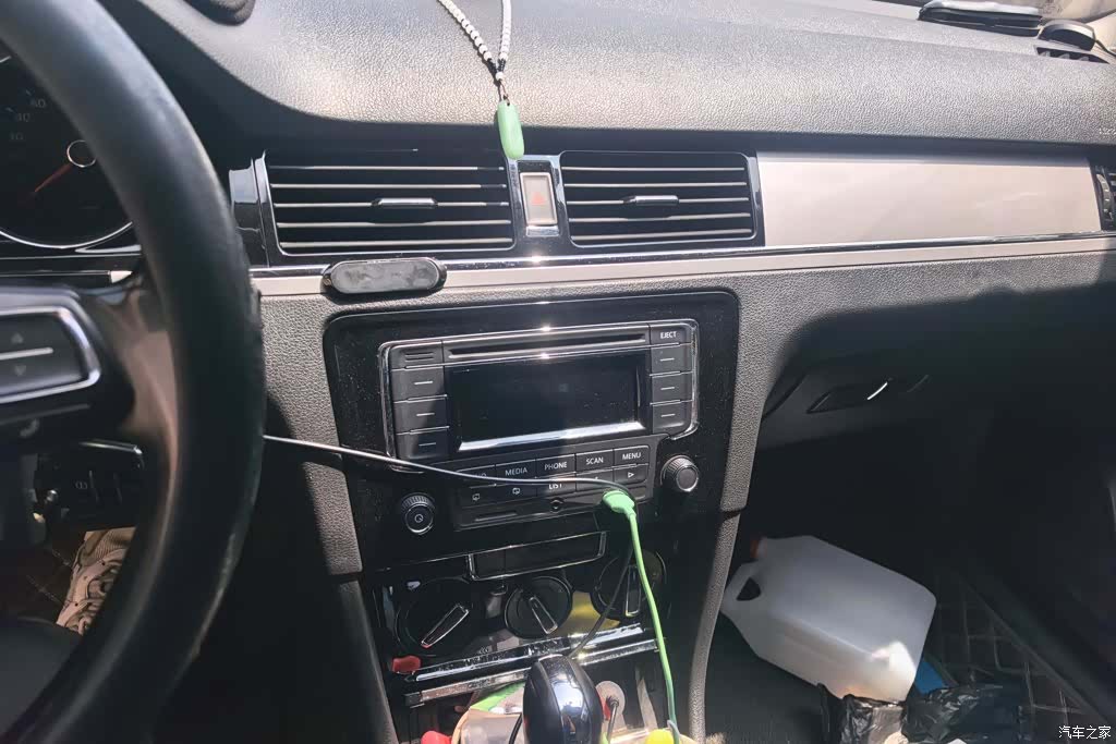 Volkswagen Bora, 2015 13
