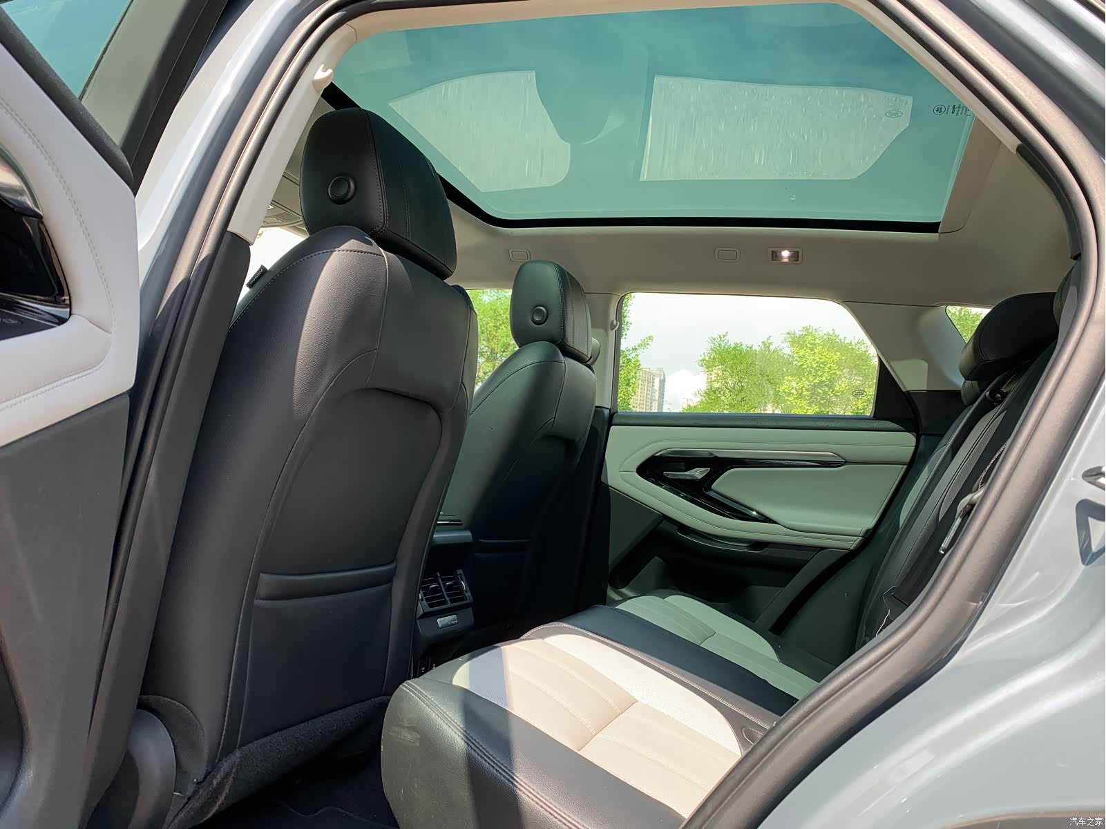 Land Rover Range Rover, 2019 все фото