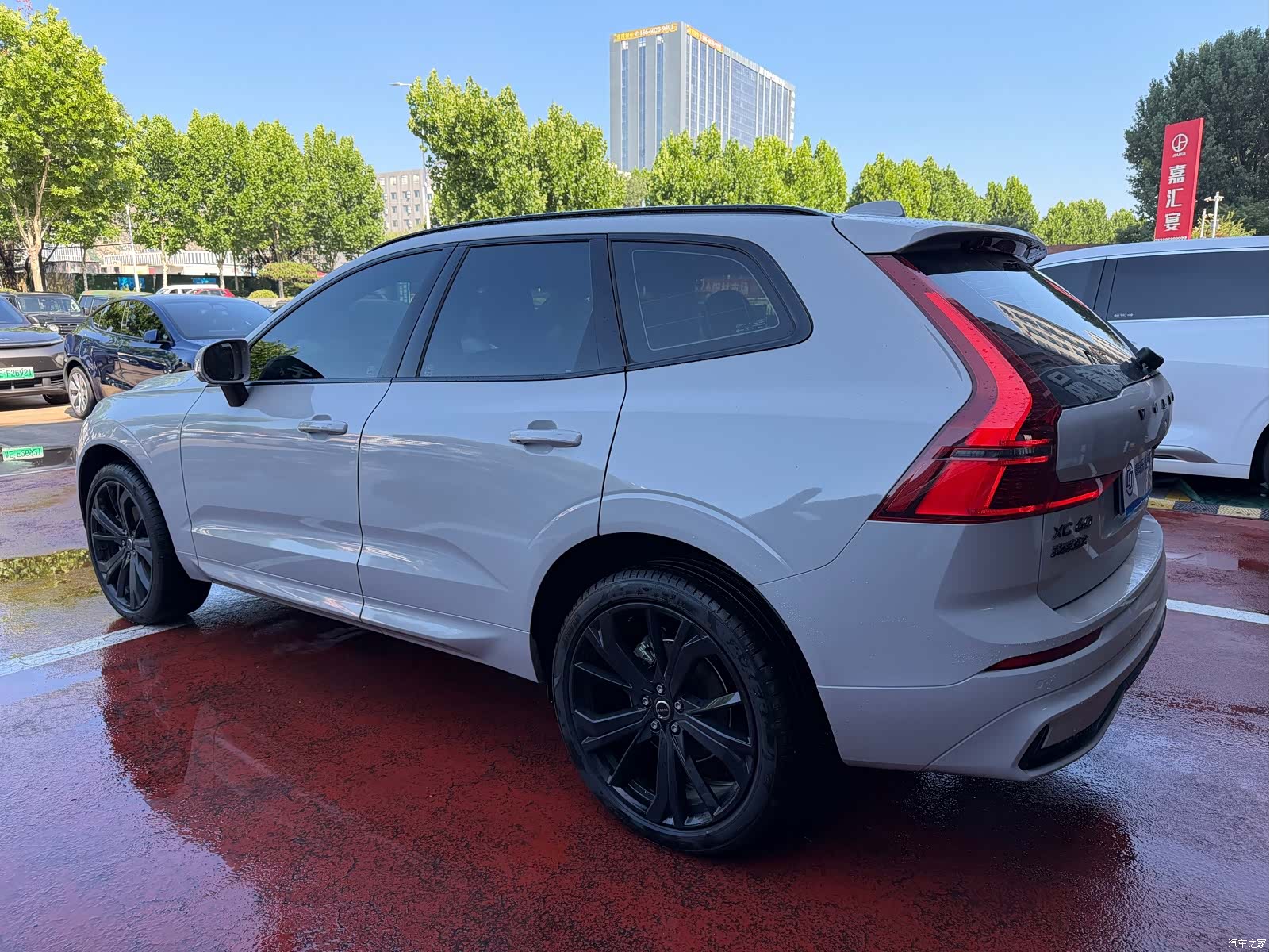 Volvo XC60, 2026 3