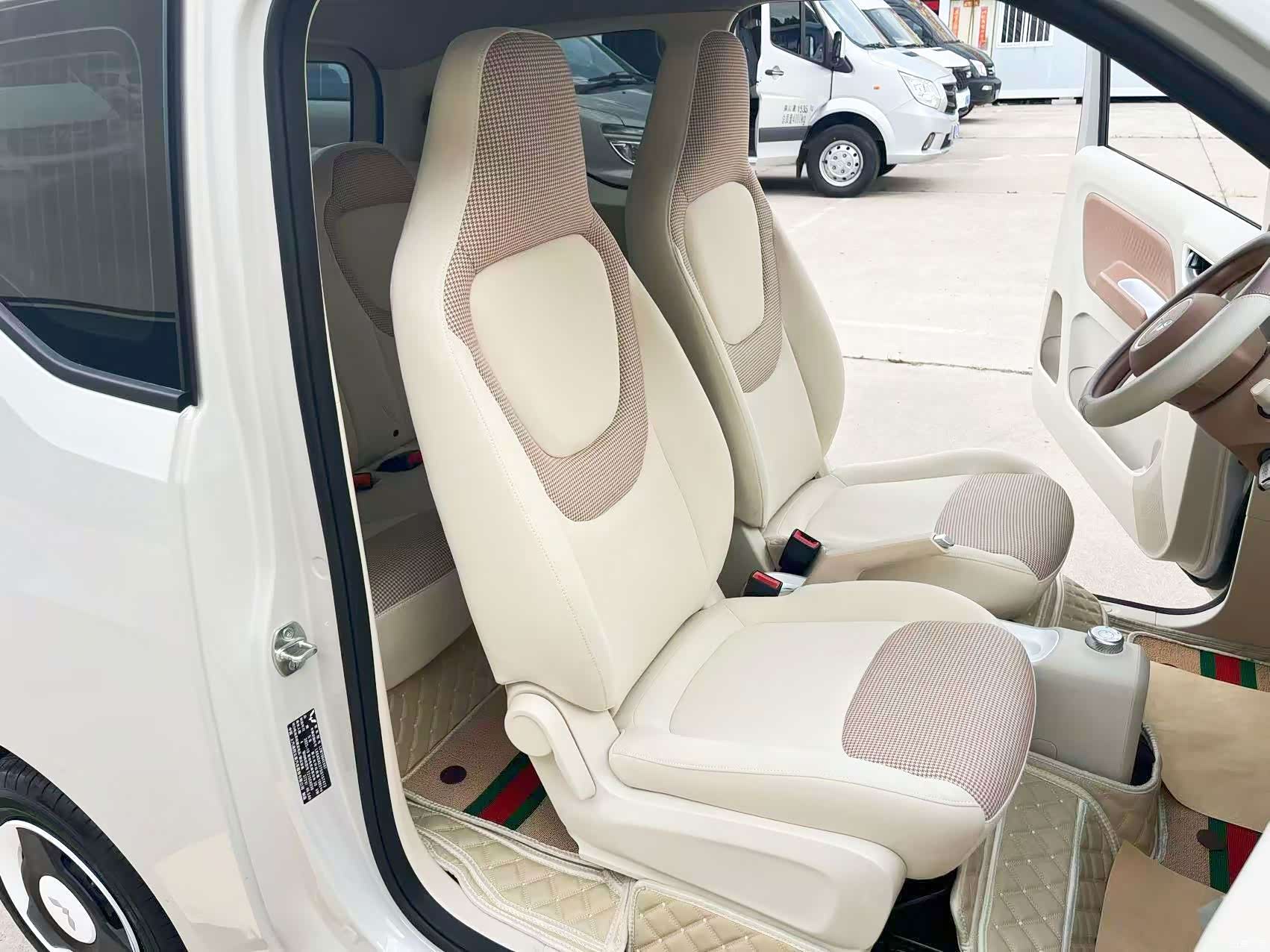Wuling MINIEV, 2025 13