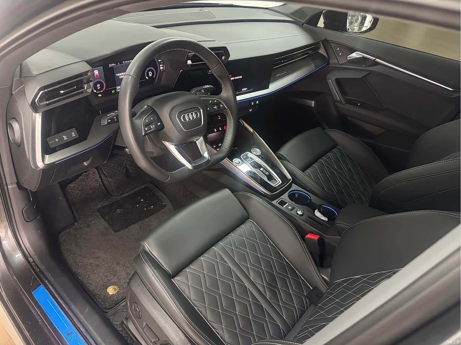 Audi Flying Spur, 2025 9
