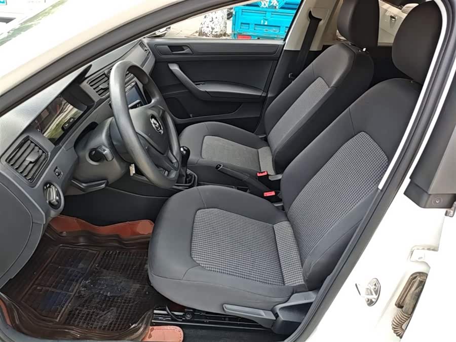 Volkswagen Santana 2018, фото 15