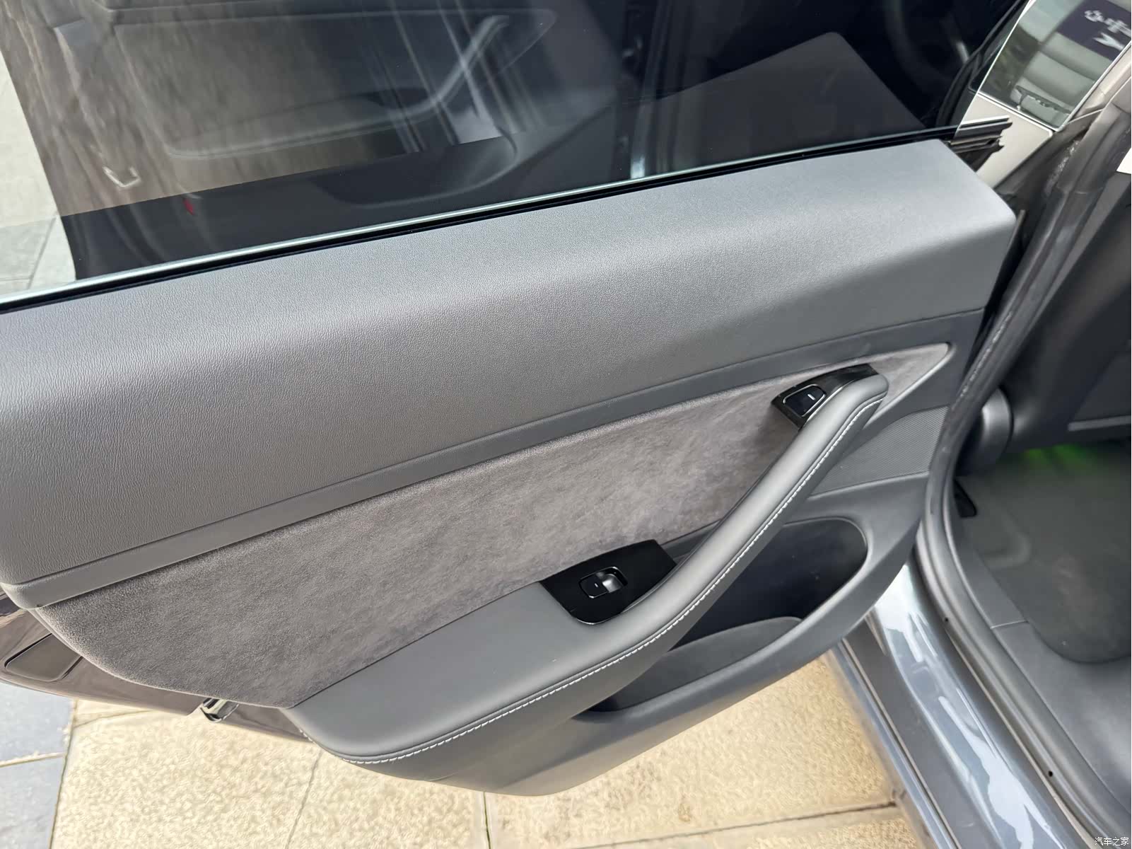 Tesla Model 3, 2021 13