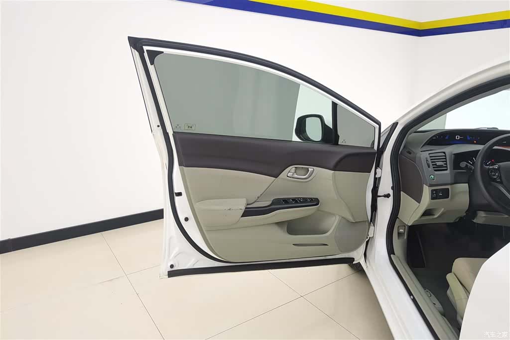 Honda Civic, 2013 7