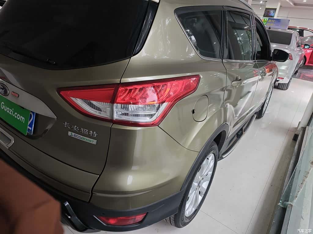 Ford Kuga, 2016 7