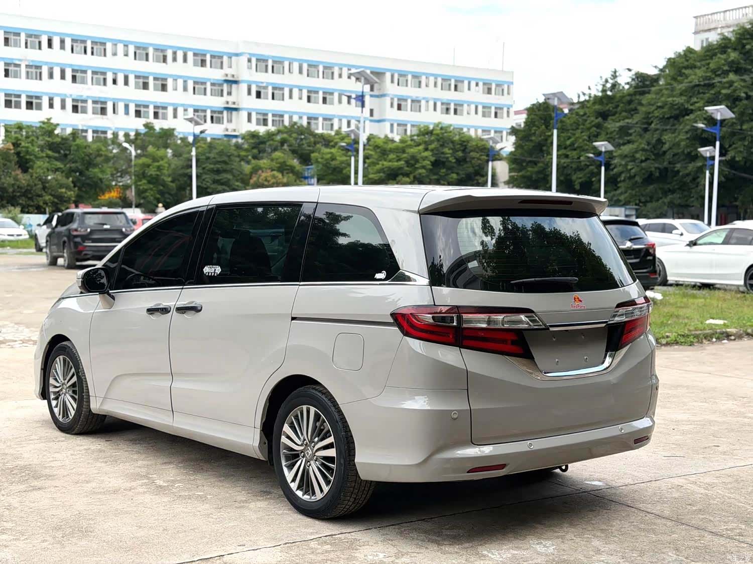 Honda Odyssey, 2019 4
