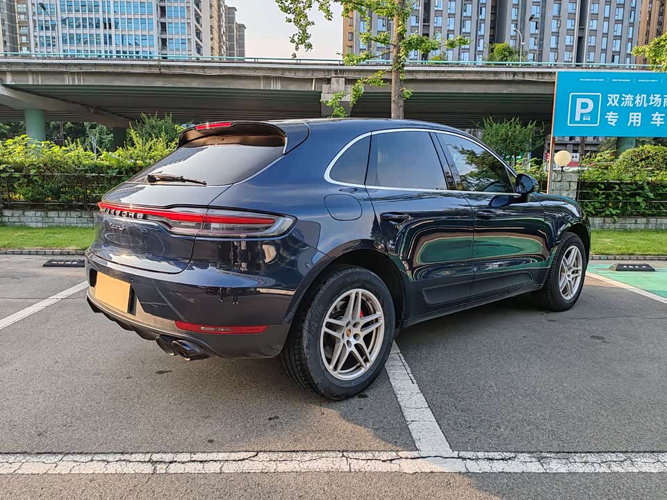 Porsche Macan Porsche Macan
