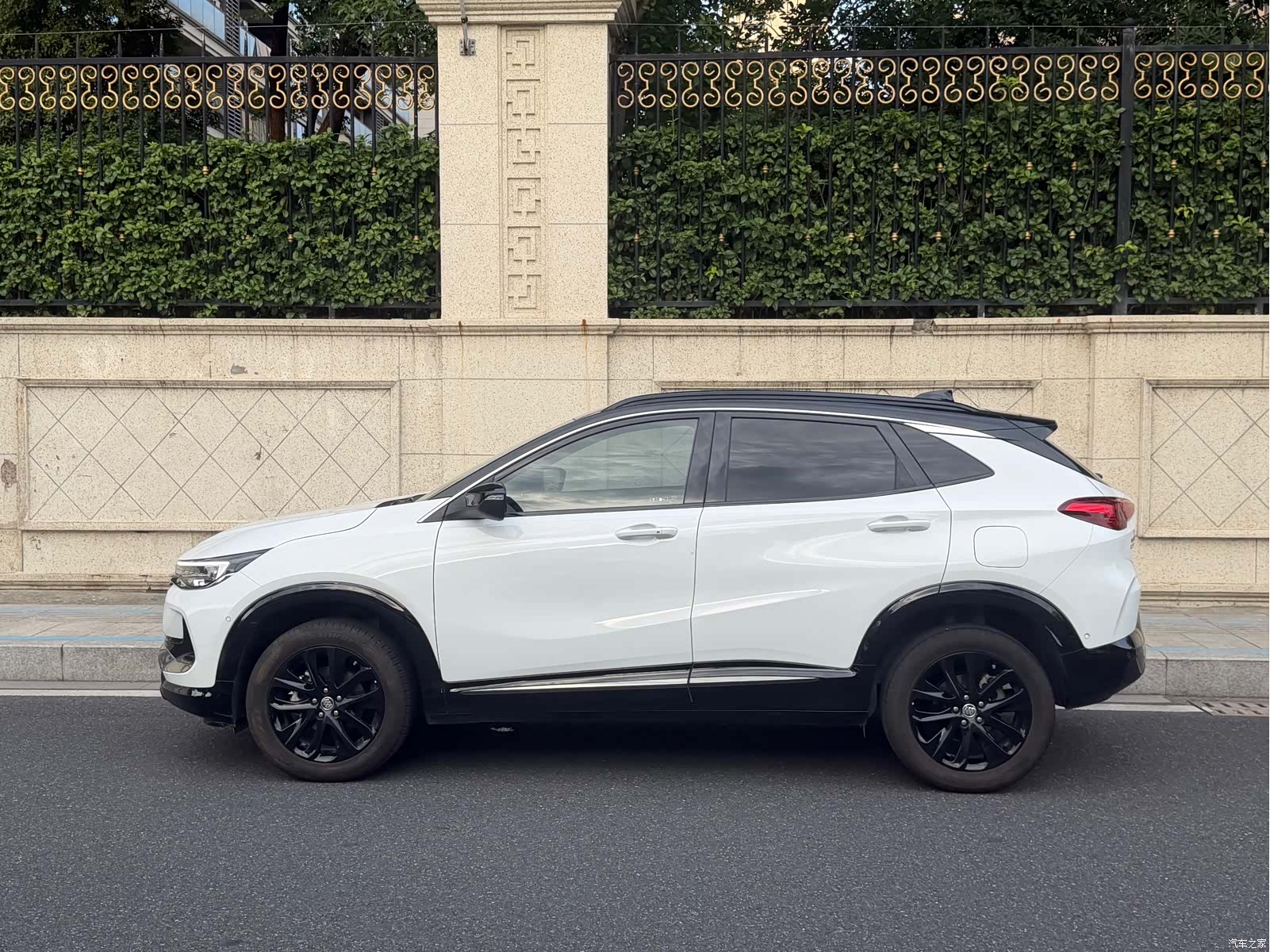 Buick Encore, 2021 3
