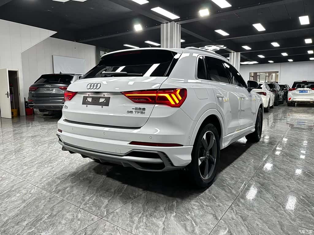 Audi Q3, 2022 6