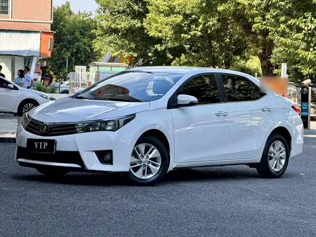 Toyota Corolla 2017 — купить из Китая под заказ