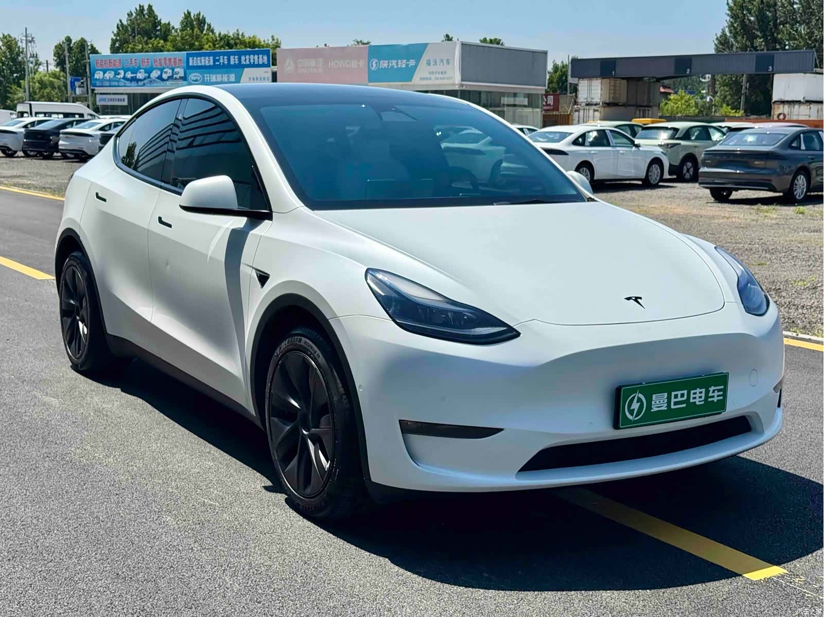 Tesla Model Y, 2023 2