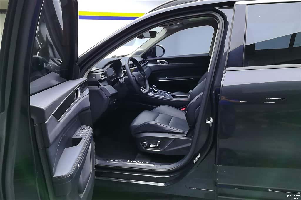Lynk & Co 01, 2022 9