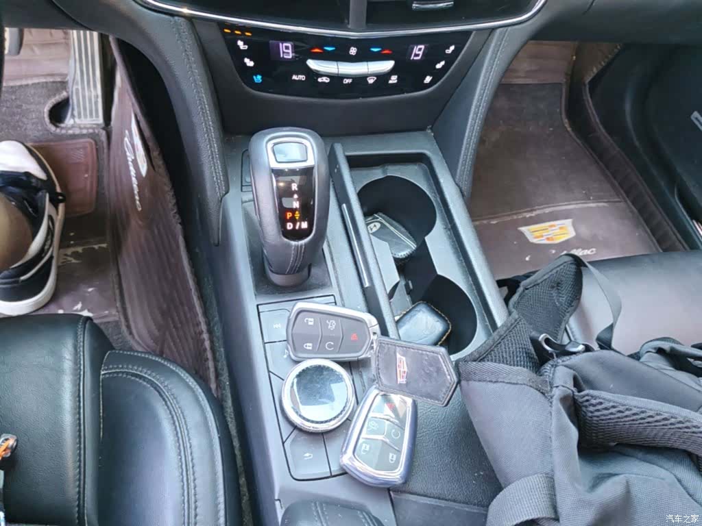 Cadillac CT6, 2019 14