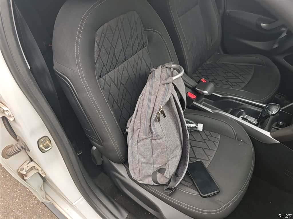 Citroen C3-XR, 2016 25