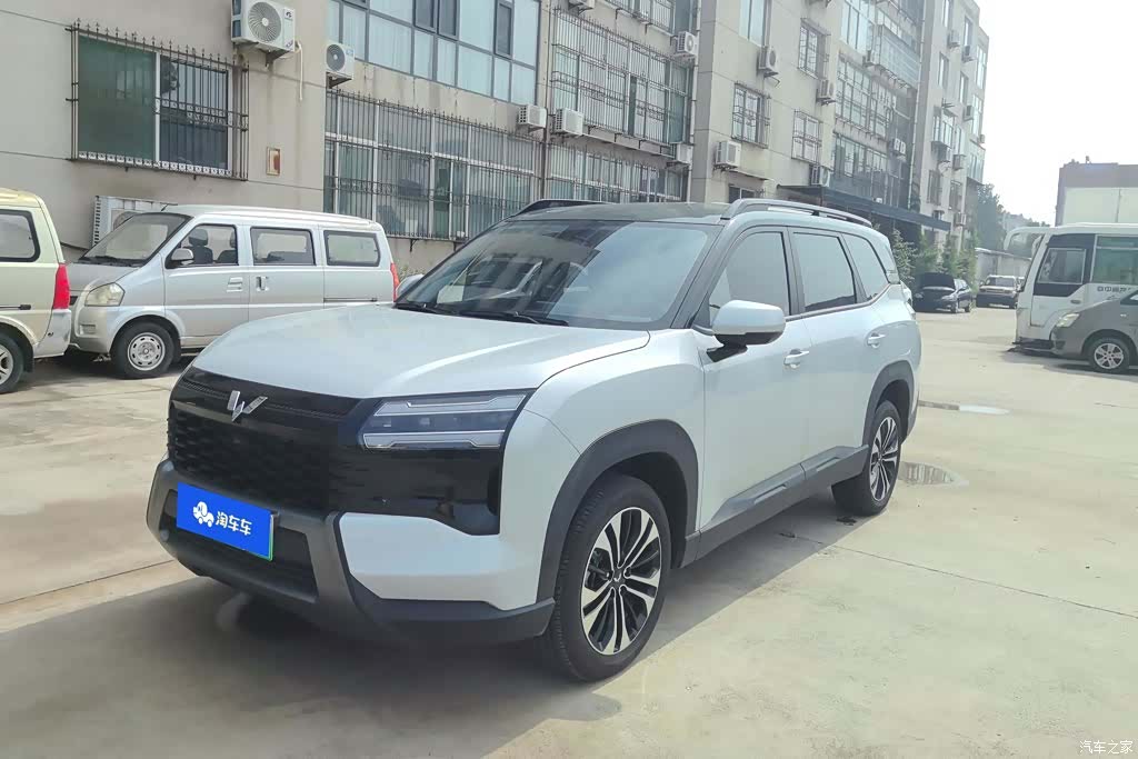 Wuling 560, 2025 1
